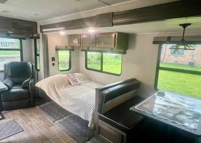 Beautiful 32' Rv Located In South Chicago Suburb Appartement Alsip